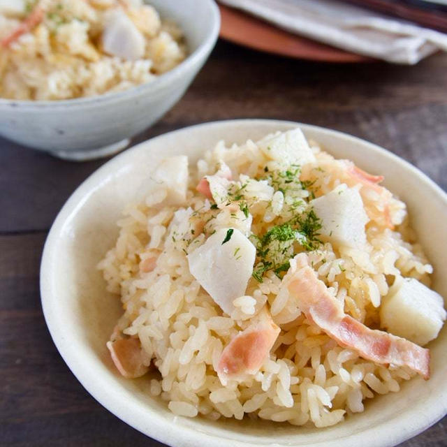 ほっくほく!里芋とベーコンの炊き込みご飯＊子どもと食べる秋冬のごはん