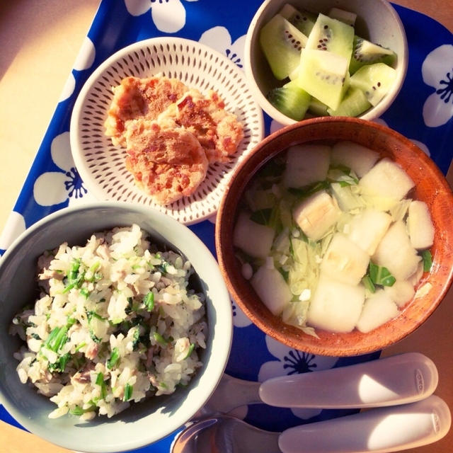 息子の朝ごはん