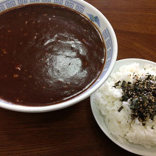 今日の昼は「炸醤麺＆ライス」