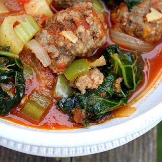 Meatball and Kale Curried Tomato Soupミートボールとケールのカレー風味トマトスープ