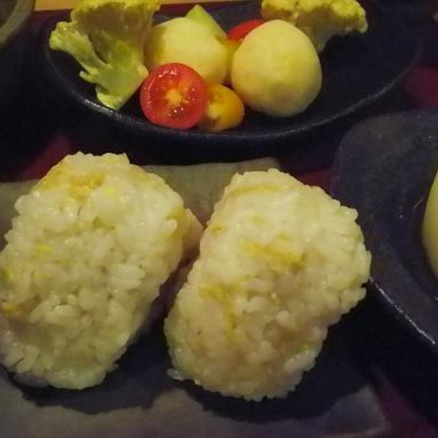 2011.12.01 今日の一皿「生姜ごはん（おむすび）」