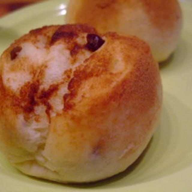 シナモンレーズンパン　＆　抹茶・黒豆ブレッド
