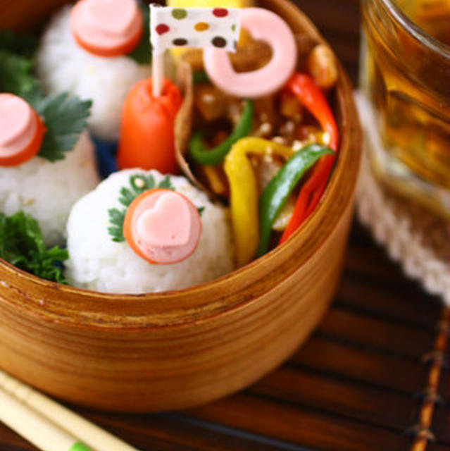 かわいい☆ハートすたんぷお弁当