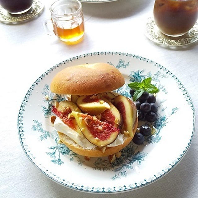 無花果サンド と 無花果パフェ♪