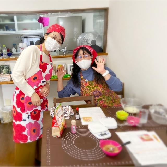 【開催報告】ダイエットにも優しい「フライパンで作れる糖質オフのお菓子パン作り」