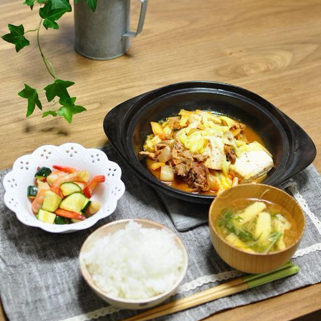 キムチ入り肉豆腐のとろ～りチーズのっけと、子ども料理教室更新★