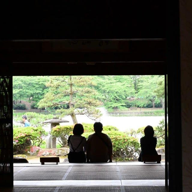 二宮家の日本庭園とバラ園公開