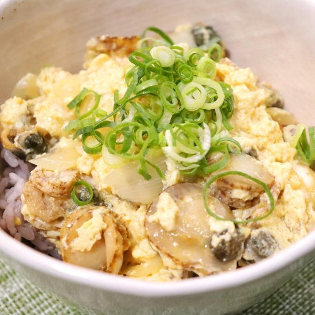 ホタテの卵とじ丼｜レシピ・作り方