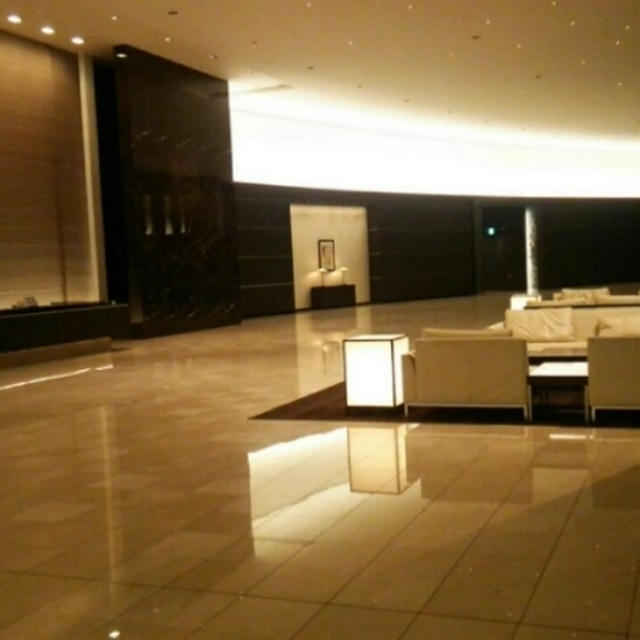 ご近所のマンションへ、、
