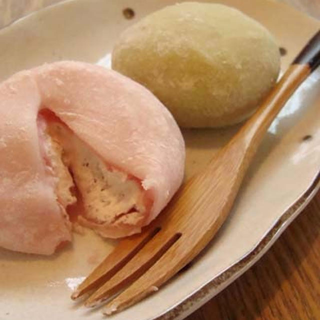 MOCHI CREAM