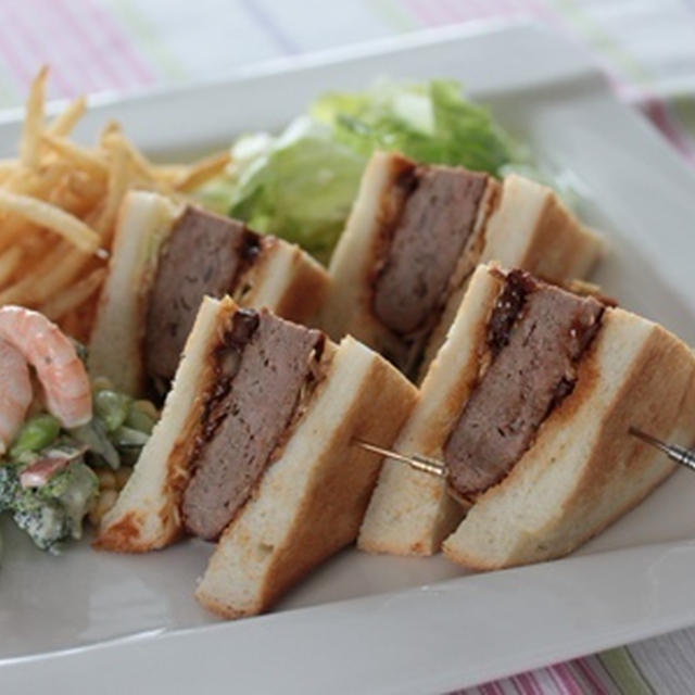 ■ハンバーグサンドイッチ