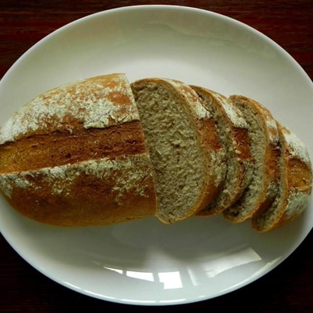 ミッシュブロート　自家製サワー種でドイツパン