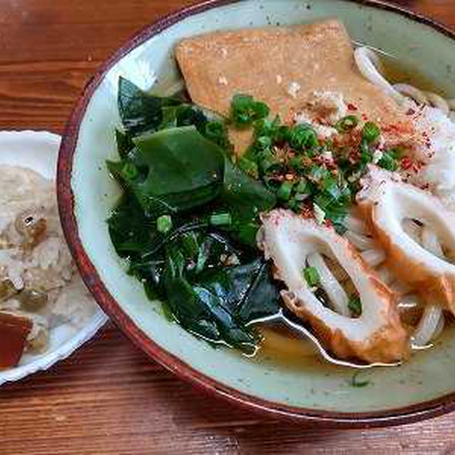 うどんと豆ご飯