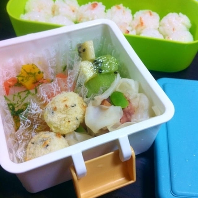 手づかみ離乳食＊ベビーしゅうまい弁当♪