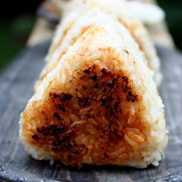 Fried Rice Balls焼きおにぎり二種（コチュジャン＆柚子とんからし）