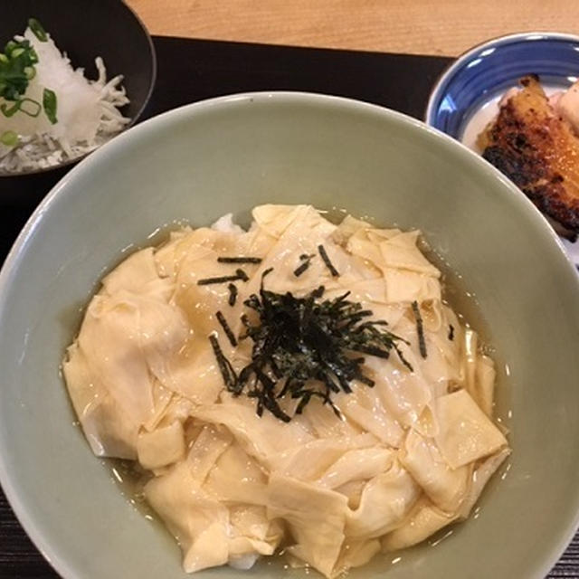 湯葉丼