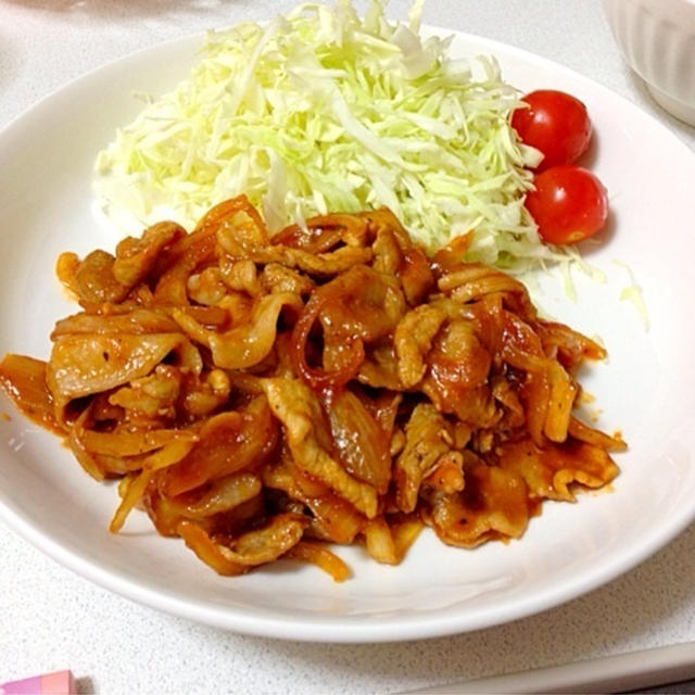 またまたスミマセン、かなみにぃさんのレシピからポークチャップ作ってみました✨