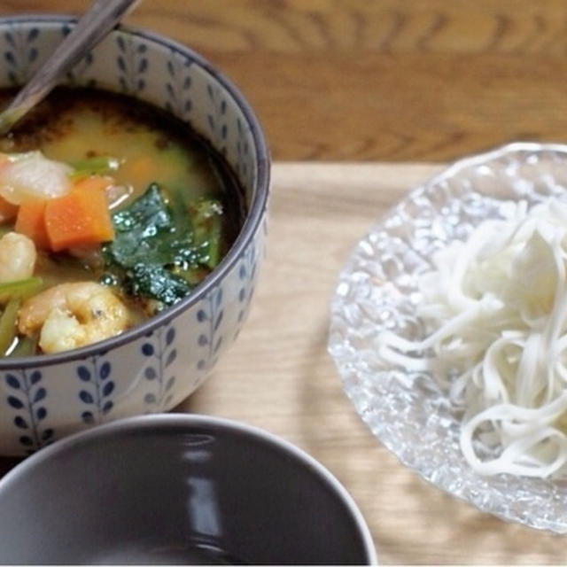 紀文の糖質0麺でスープカレーのつけ麺。