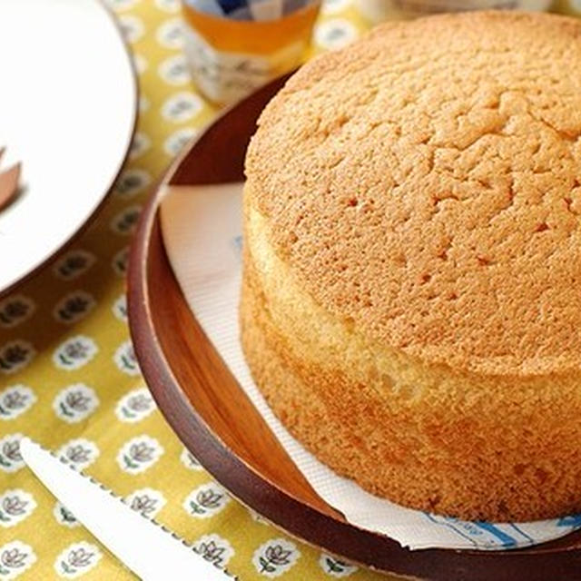 卵２個で２台できる♡優しい甘さのバターケーキ【息子の作る朝食】