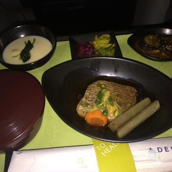 DELTA航空の機内食