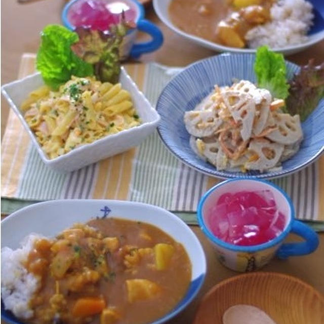 カレーに◎蓮根と人参のゴマ味噌サラダ。週末は京都イルミエールへ♪