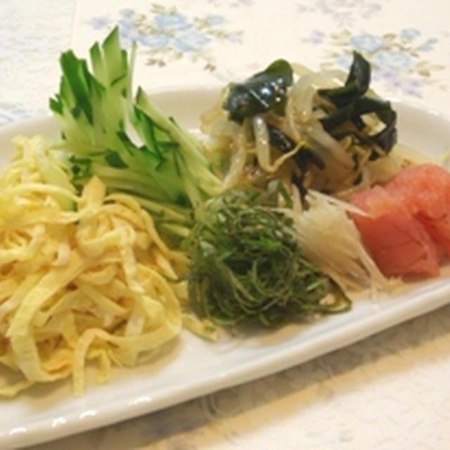 【あご(飛魚）つゆ】！長崎産あご使用、上品な味！夏場の定番→素麺！