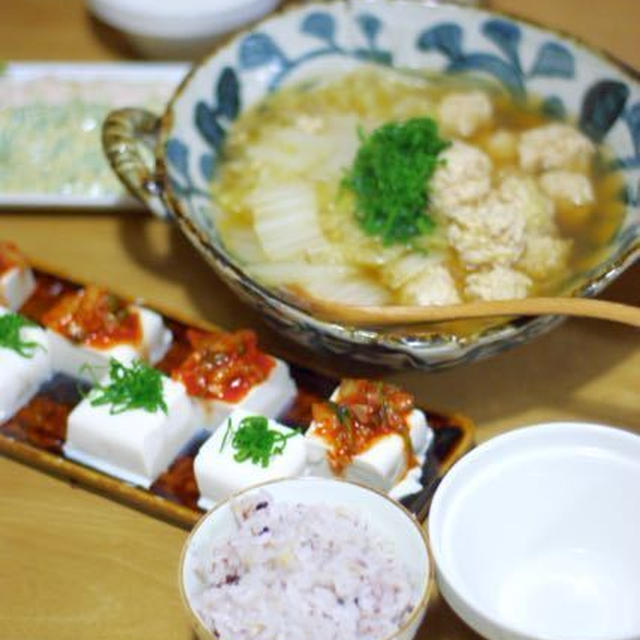 鶏団子と白菜の中華スープ煮　