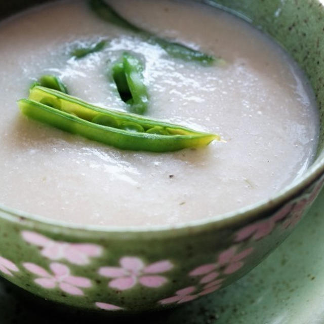 ■【里芋と玉葱の味噌味スープ　クリチ入り】優しい味わいです♪