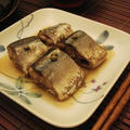 秋刀魚と実山椒の炊いたん、じゃが芋と玉蜀黍のお焼きを焦がしバター醤油で