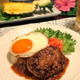 ハワイ料理と言えばロコモコ＆ロミロミ