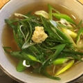 ねぎあんかけにゅう麺とずらり日本酒