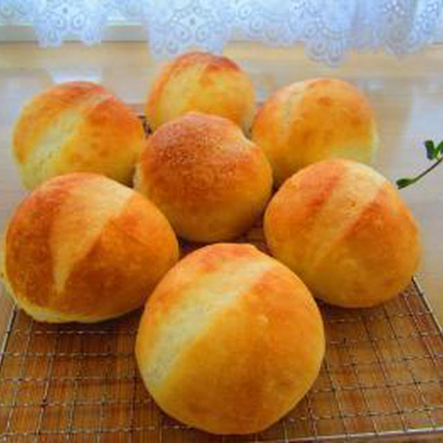 ミルク丸パン♪たまごコーンサンド♪
