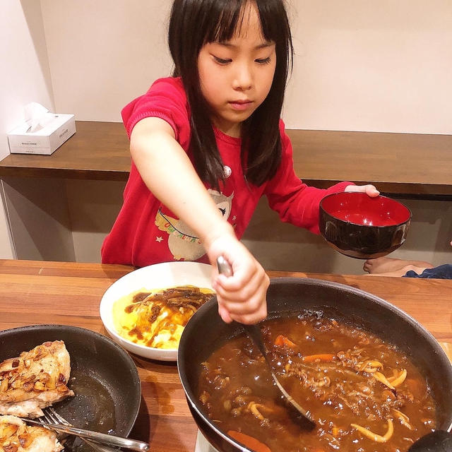 ビーフシチューがけオムライスです！！