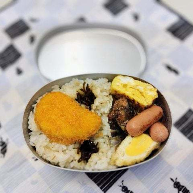 これなんだ？弁当