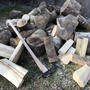 薪割り斧の柄を交換し、無事来シーズン用の薪確保。