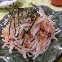 切って混ぜるだけ♪　大根とまぐろ節の和風サラダ