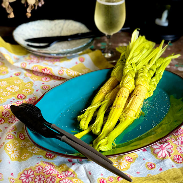 シンプルなのにうまーっ！サクッと作れるお野菜おつまみ【ヤングコーンのレンチン蒸し】﻿