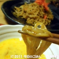 焼きそば＋溶きたまご！　意外にありです～！