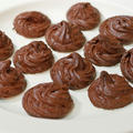 【簡単焼き菓子】材料3つで作る焼きチョコレートクッキー