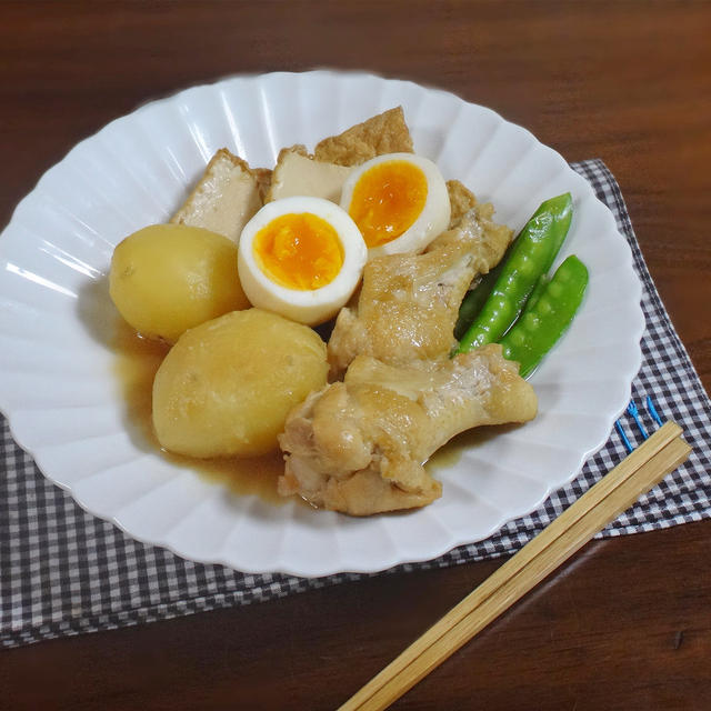 ひやんやり煮物レシピ  おでん風の染みうま♪ 鶏手羽元と厚揚げ 新じゃがの旨煮