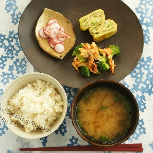 ブロッコリーと鶏ささみの辛味和え