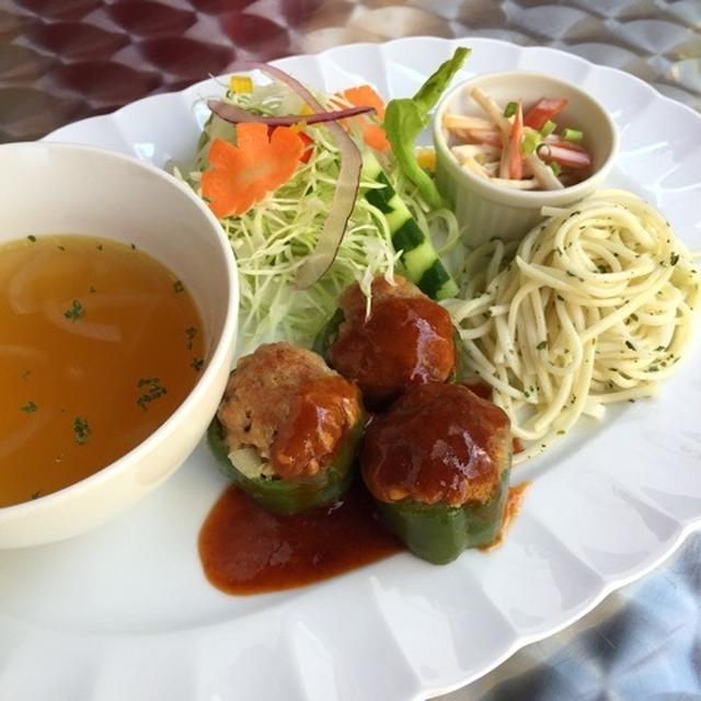 本日のLunch＊ピーマンの肉詰め