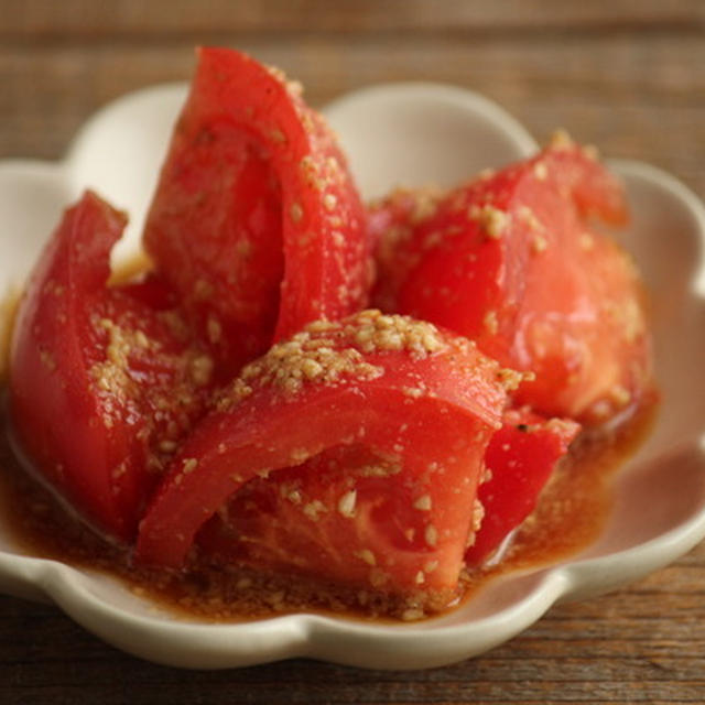 簡単副菜・トマトの胡麻ナムル