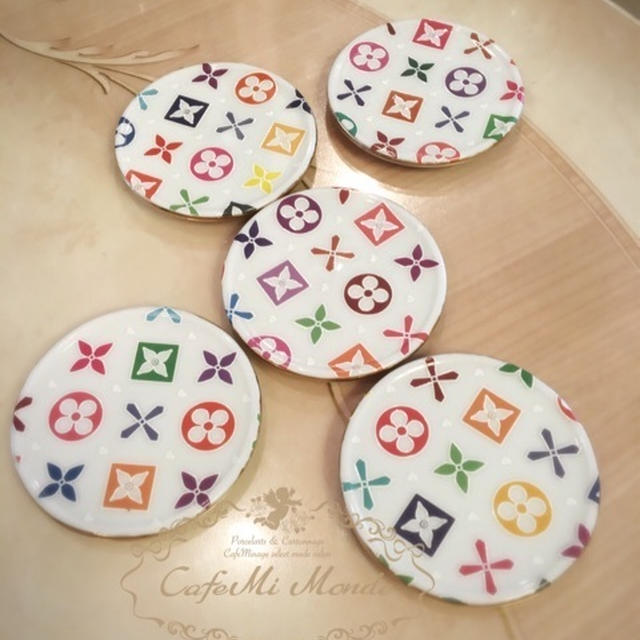 簡単で可愛い、こんなの売ってないよ❗️のポーセラーツ♡