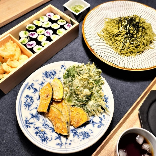 【ダイソー】100均「細巻きが簡単にできる型」が優秀♪手軽に巻き寿司♪