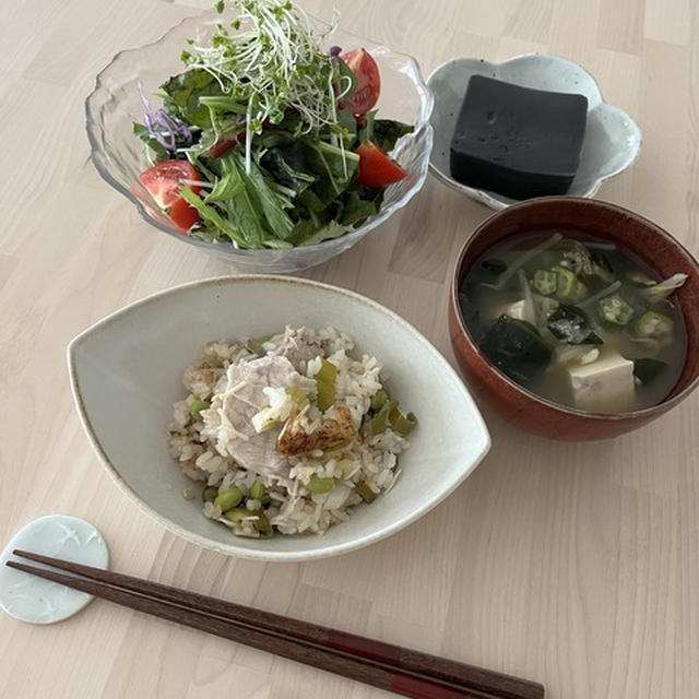 試作だらけのごはん