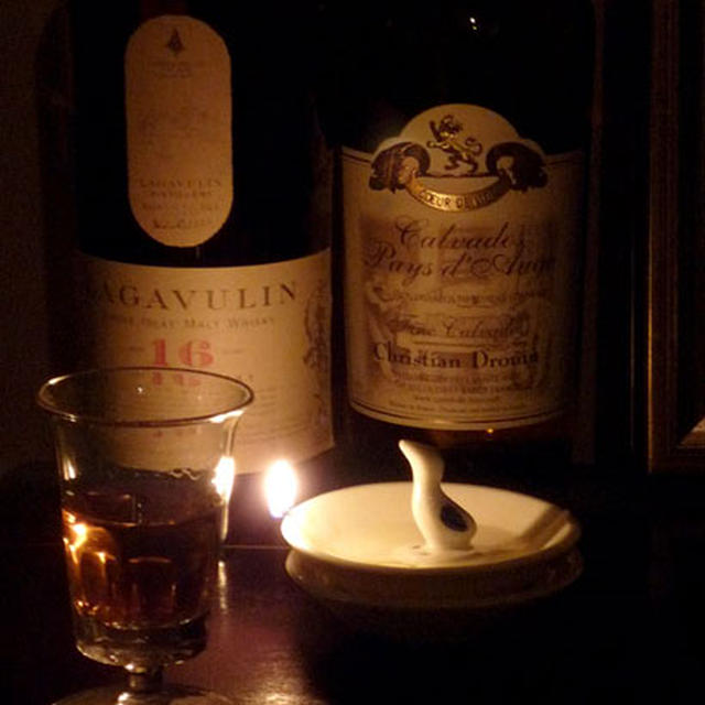 油のあかりでお酒を