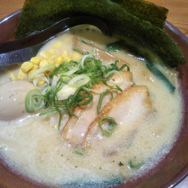 ラーメン☆白味噌ラーメン〜味噌麺処 伝蔵 