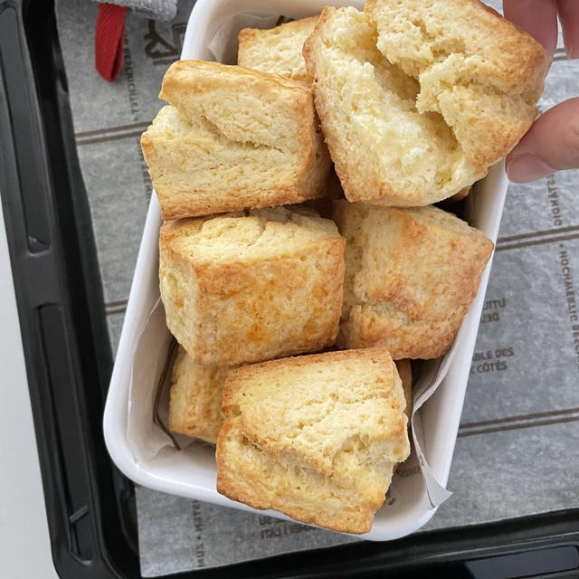 レシピ】さつまいもスコーン♡焼き色も美味しそう♡うまい！さつまいも