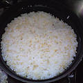 湯立てで白米（７９８）。。。石川県産加賀米コシヒカリ白米（こっちは新米）（あいざわ米店）と宮城県産特別栽培米「花きらり」玄米（昨年の）（あいざわ米店）